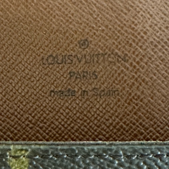 LOUIS VUITTON Musette Salsa - Picture 7 of 9